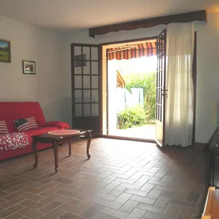 Appartement Saint-raphael, 3 Pieces, 6 Personnes - Fr-1-226a-141